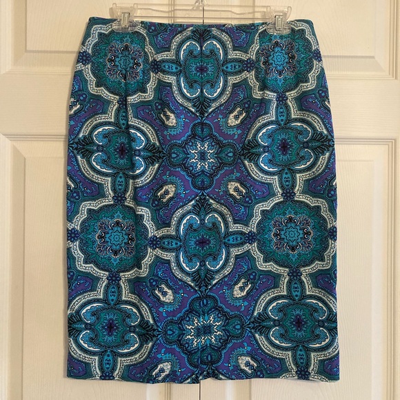 2 Talbots Floral Skirts - Picture 3 of 7